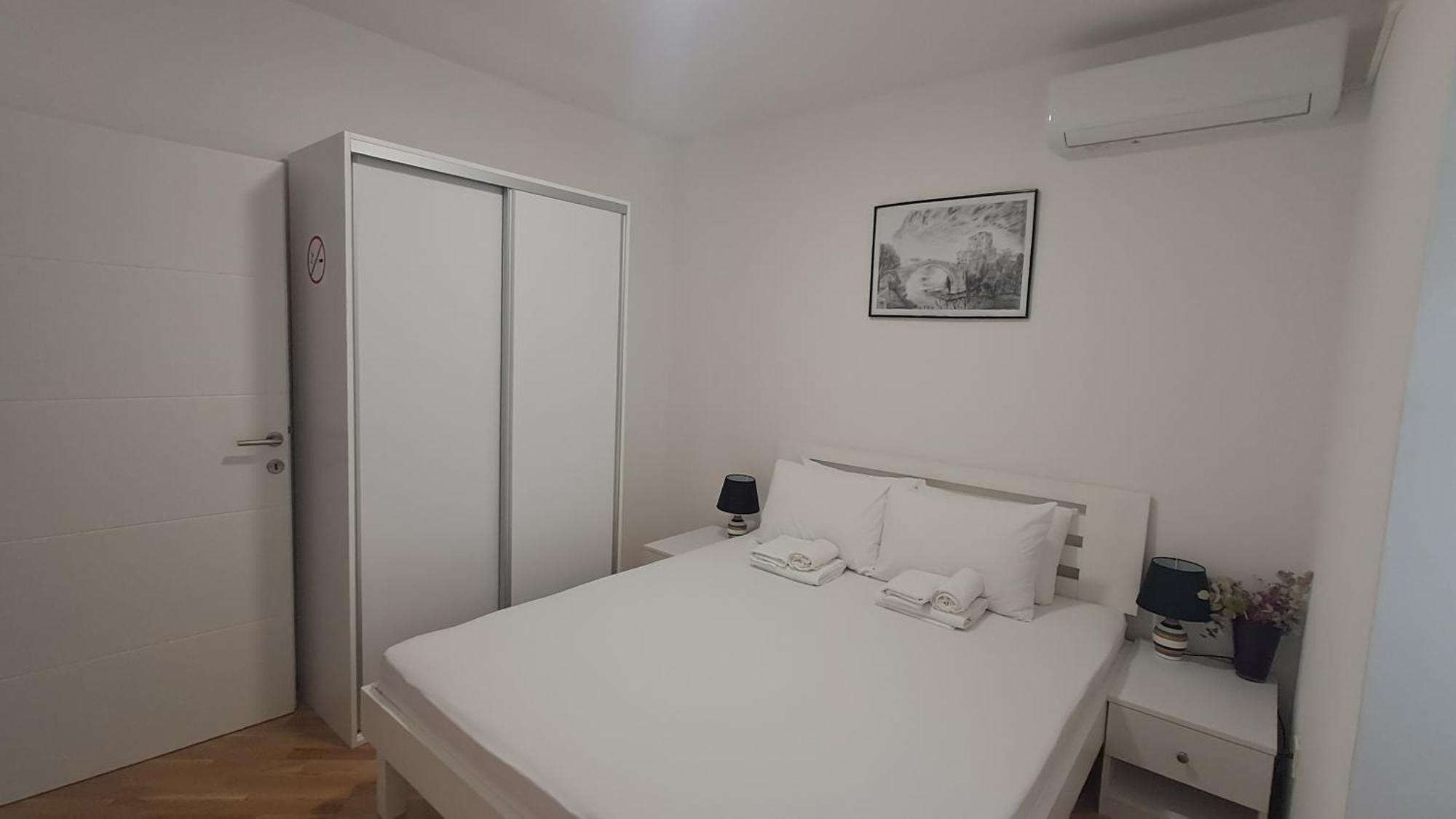 Villa Tamara With Garden And River View - Free Private Parking - Garage Mostar Ruang foto
